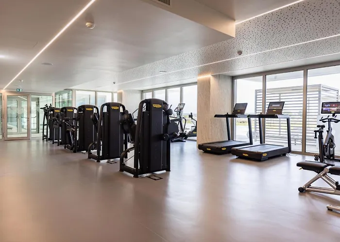 Bayline Algarve - Beachfront, Spa, Lagoon View Apartment