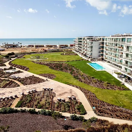Apartment Bayline Algarve - Beachfront, Spa, Lagoon View Armação de Pêra